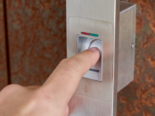 Haus Zech verwendet eine sehr moderne Technik: Fingerprint (Foto: © BAUMEISTER-HAUS)